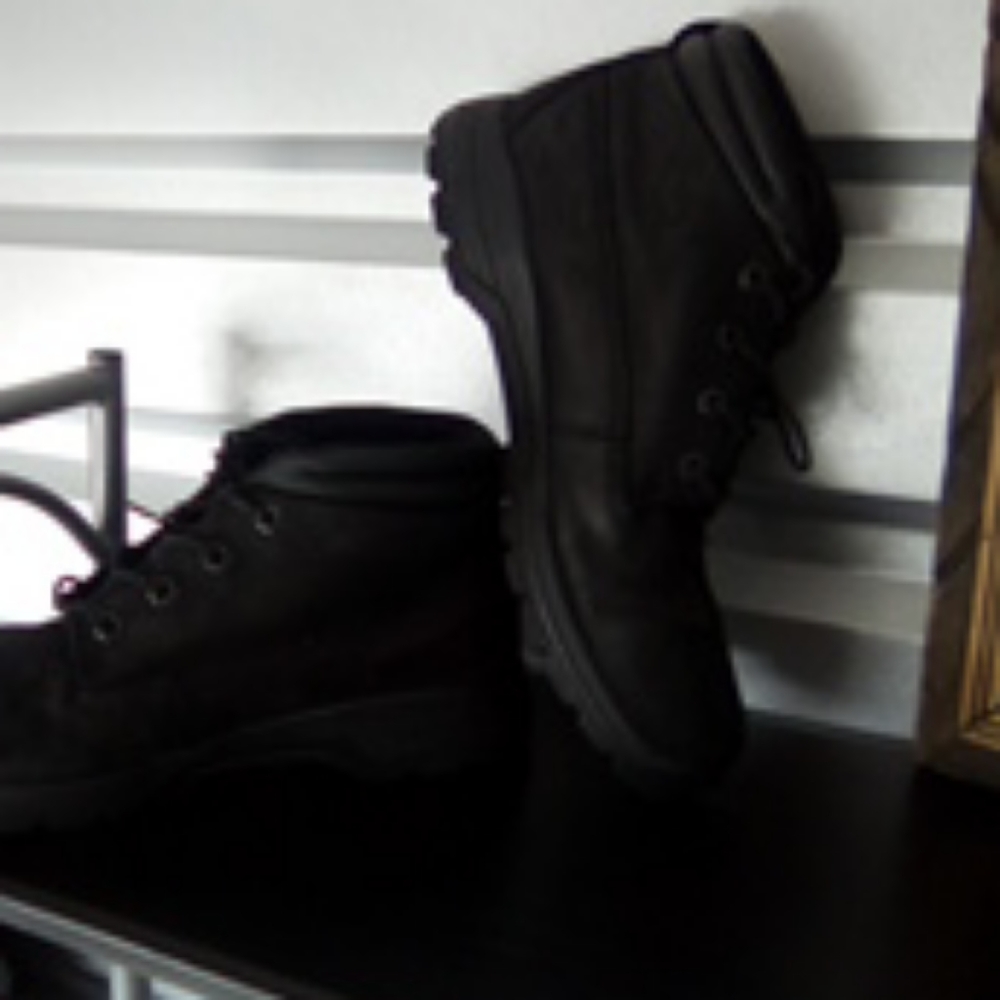Timberland's - Picture 4 of 4